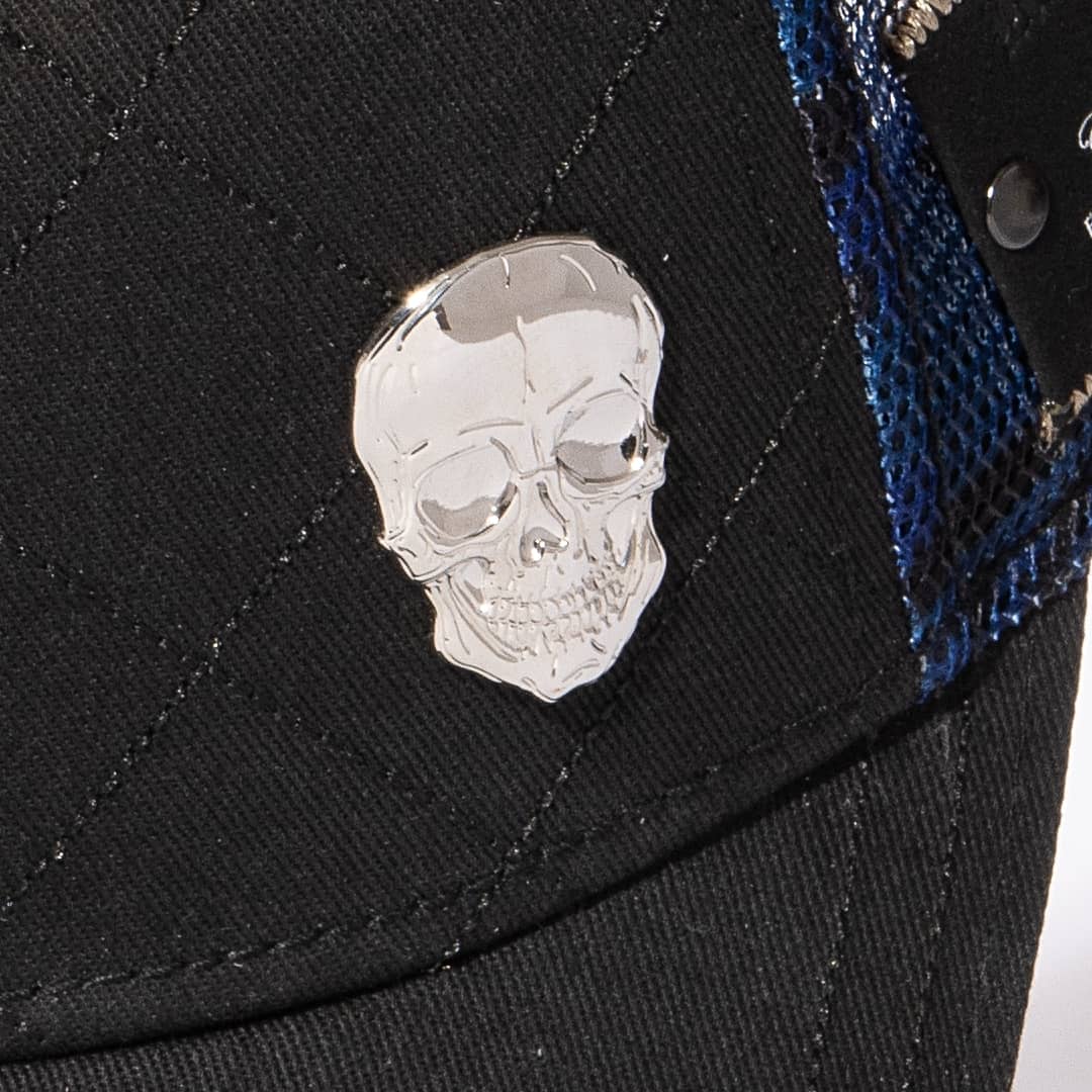 Cross Stitch Skull Black